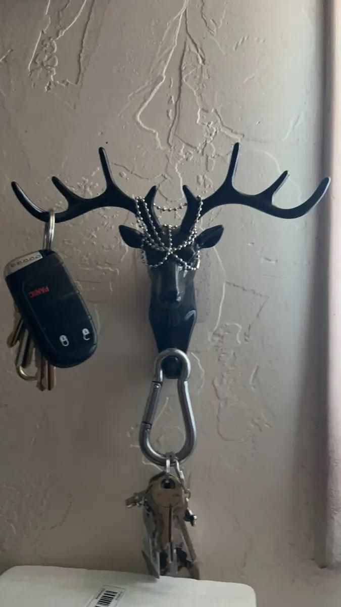 Self Adhesive Deer Head Hanging Hook (Pack of 2)