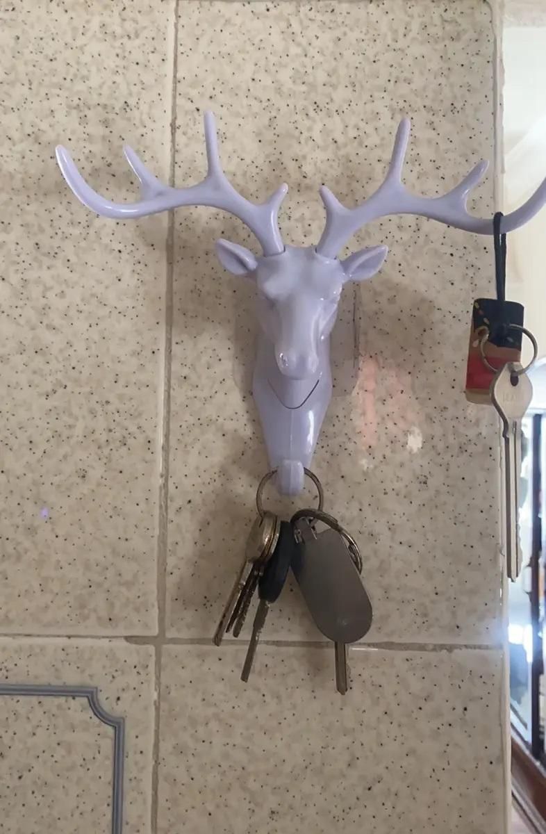 Self Adhesive Deer Head Hanging Hook (Pack of 2)